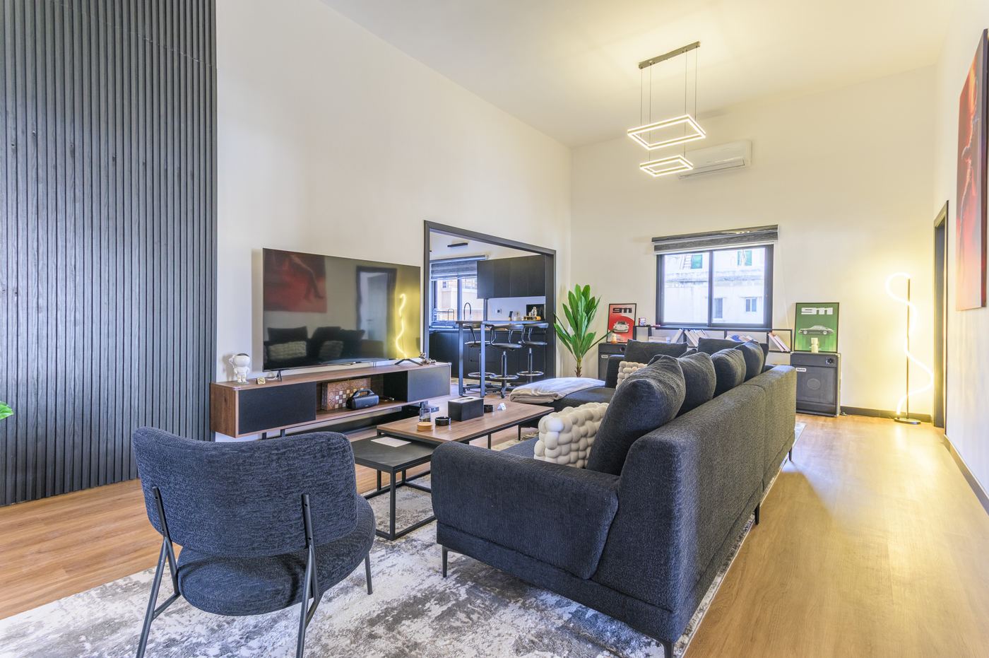 Double-height living space, Residence 4