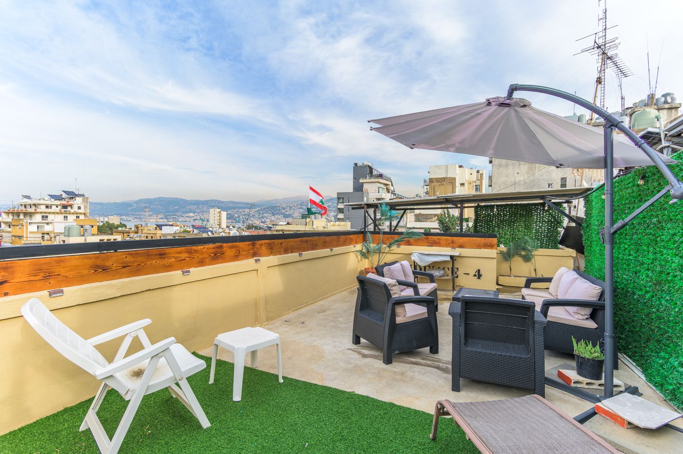 Shared roof access at Residence 4